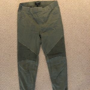 Green Skinny Pants